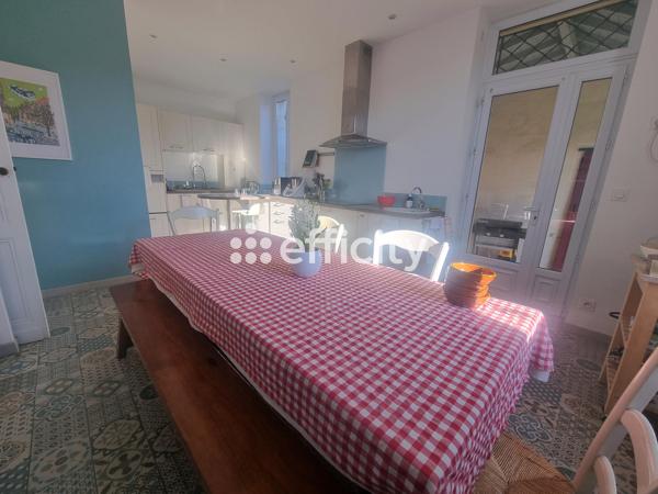 Maison 14 pièces - 378 m² Bien prestige