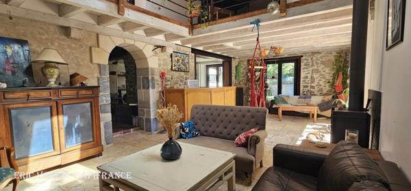 SAUBRIGUES (40) - Maison de charme – Authentique ferme landaise au cœur d’un écrin bucolique - 6 pièces principales