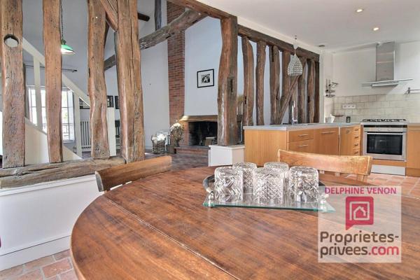 Exclusivité - Maison prestige avec beaucoup de cachet à 2 pas des commerces, du parc et de la Loire à Chateauneuf Sur Loire