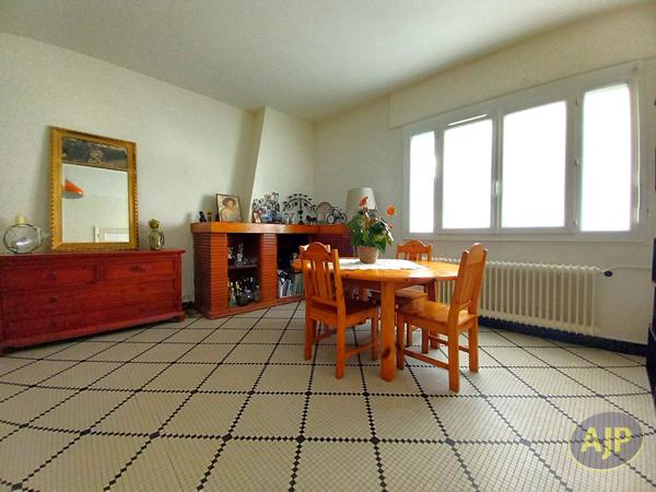 Vente maison Lesparre Medoc : 229 000 € - AJP Lesparre Immobilier