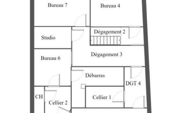 Maison à vendre    6 pièces • 174,22 m2 Montluel