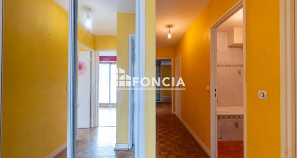 À vendre Appartement 4 pièces 77.59 m² - Paris 75019