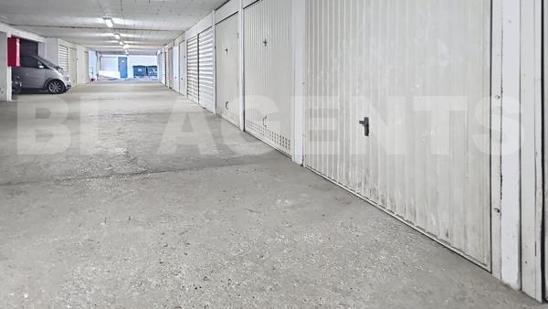 garage,box fermé,sécurisé,rue de la République, Boulevard des Dames, La Joliette