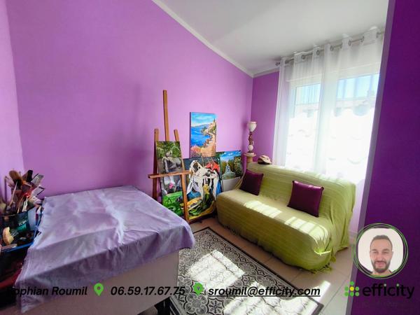 Maison
         5 pièces
        - 155 m² 289 900 € *