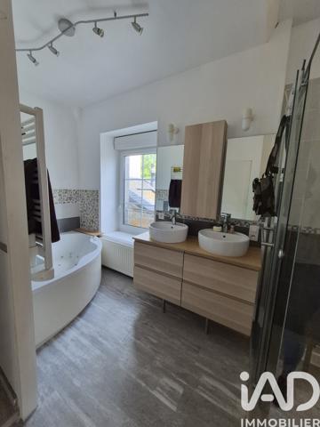 Maison à vendre 9 pièces 170 m² Rives d'Andaine