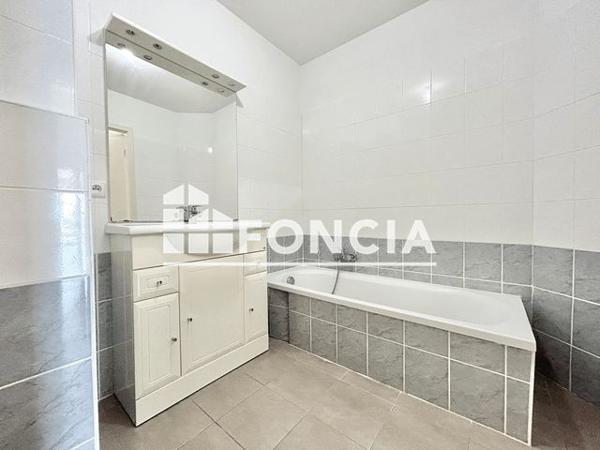 Location Appartement 3 pièces 65.7 m² - LE QUARTIER DU RUISSEAU Woippy 57140