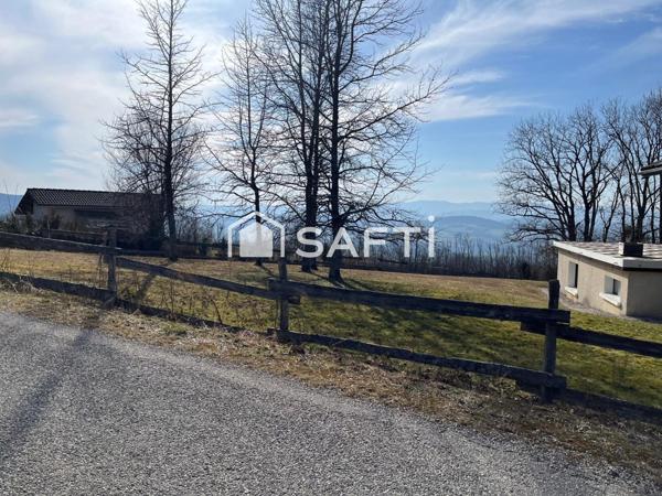 A Choisy maison sur sous-sol complet, terrain au calme