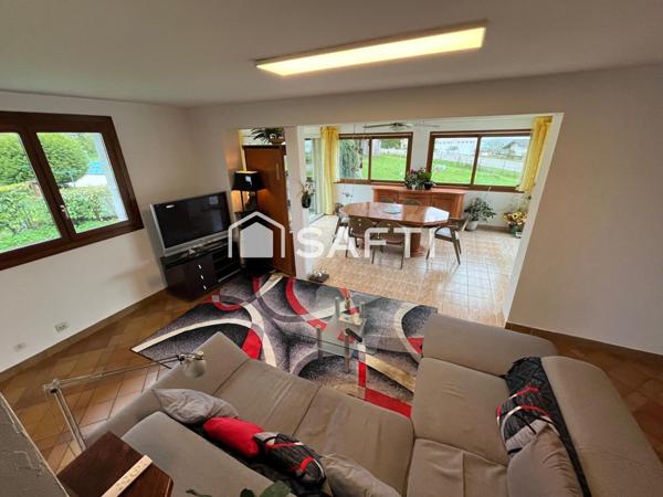 A Choisy maison sur sous-sol complet, terrain au calme