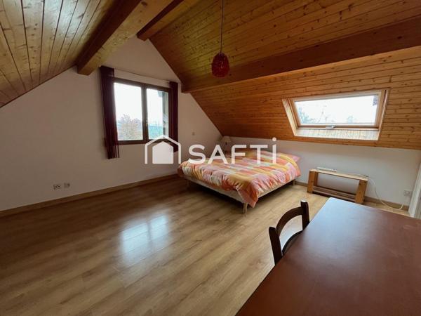 A Choisy maison sur sous-sol complet, terrain au calme