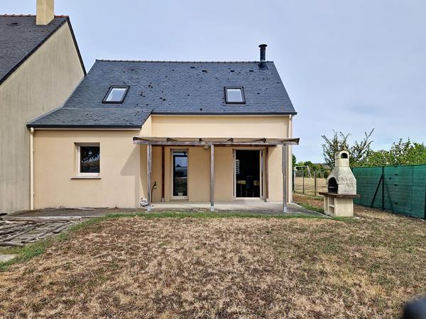 Maison lumineuse de 2011 - 4 chambres Vie de plain-pied Brain-sur-l'Authion