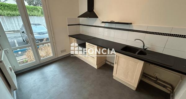 Location Appartement 2 pièces 41.68 m² - Saint-brieuc 22000