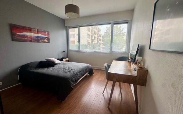 Appartement à vendre    4 pièces • 106,25 m2 Noisy-le-Roi