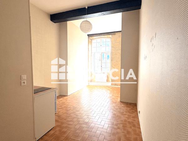 Location Studio 23.76 m² - 16 RUE DES AUGUSTINS Bordeaux 33000