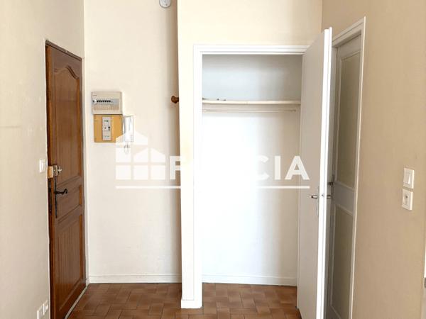 Location Studio 23.76 m² - 16 RUE DES AUGUSTINS Bordeaux 33000