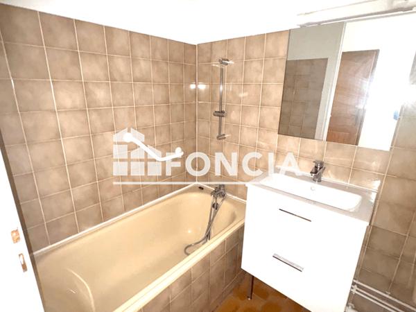 Location Studio 23.76 m² - 16 RUE DES AUGUSTINS Bordeaux 33000