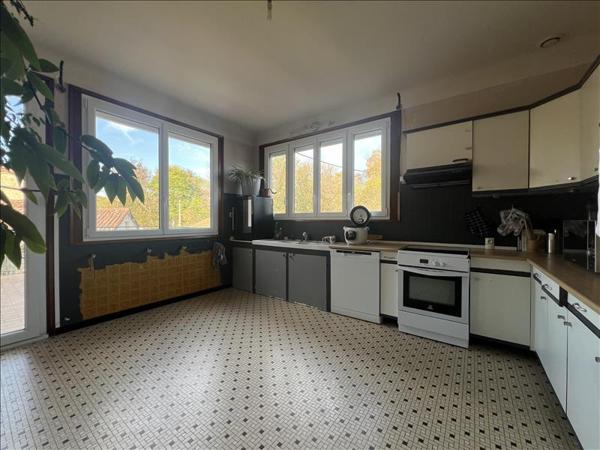 Maison à vendre |  Layrac |  4 pièces | 150 m²