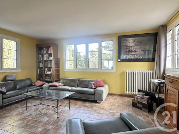 Maison à vendre  6 pièces - 175,04 m2 LE BEAUSSET - 83