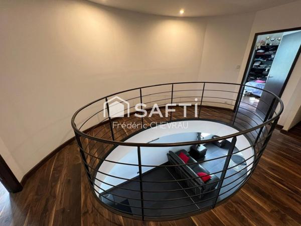 Moulin à Eau  Rénové avec Élégance et Charme