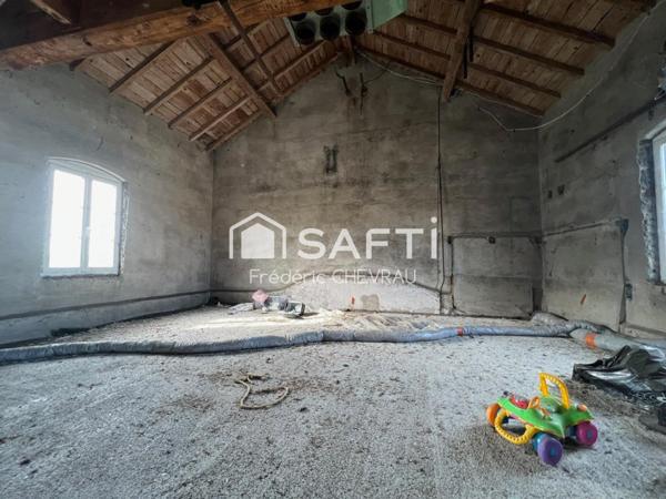 Moulin à Eau  Rénové avec Élégance et Charme