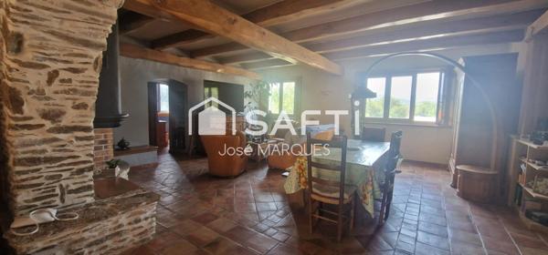 Bureau T5 153m² climatisé terrasse 40m² parking