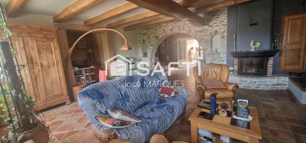 Bureau T5 153m² climatisé terrasse 40m² parking