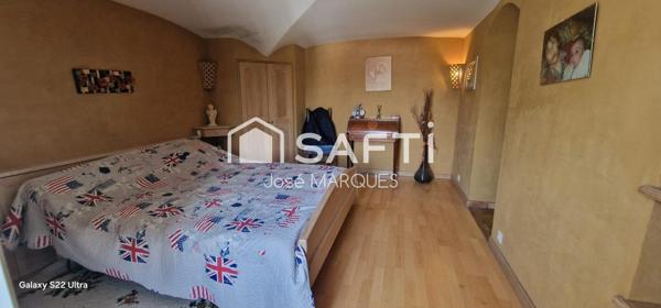 Bureau T5 153m² climatisé terrasse 40m² parking