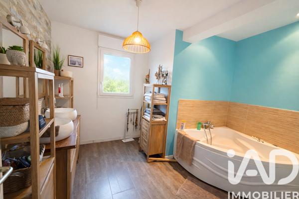 Maison à vendre 6 pièces 157 m² Louannec