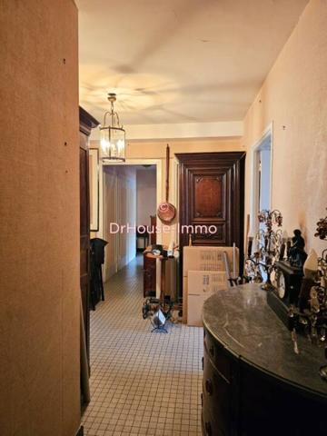 Appartement à vendre 6 pièces de 111 m²