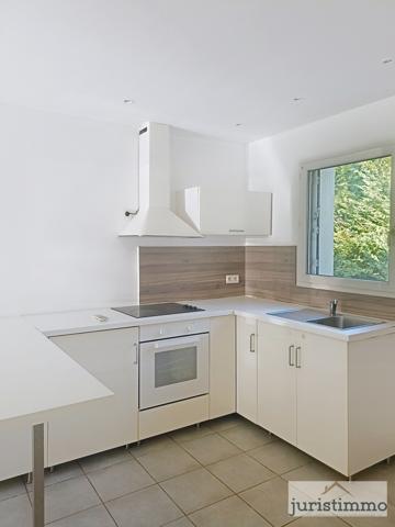 Bollène (84500) A LOUER T3 BOLLENE AVEC EXTERIEUR