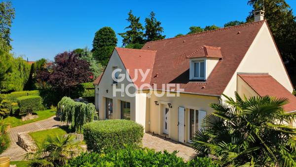MAISON À VENDRE DE 7 PIÈCES DE 185,00 M²