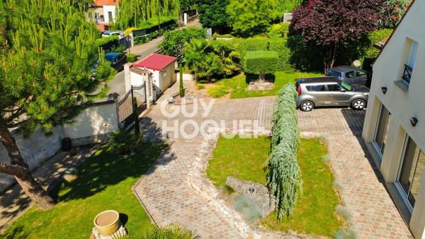 MAISON À VENDRE DE 7 PIÈCES DE 185,00 M²