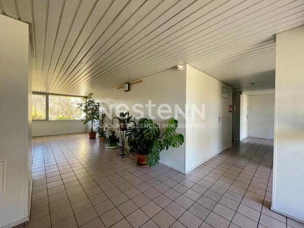 Appartement T4 80m2 2 chambres cellier Talence proche domaine universitaire.