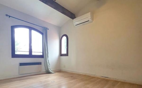 Maison à vendre    6 pièces •  Perpignan