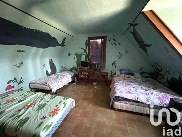 Maison 8 pièces de 185 m² à Saint-Lambert-la-Potherie (49070)