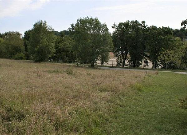 Terrain à vendre    16 235 m2 Lectoure