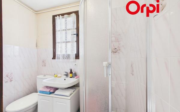 Maison à vendre    3 pièces •  Bernay