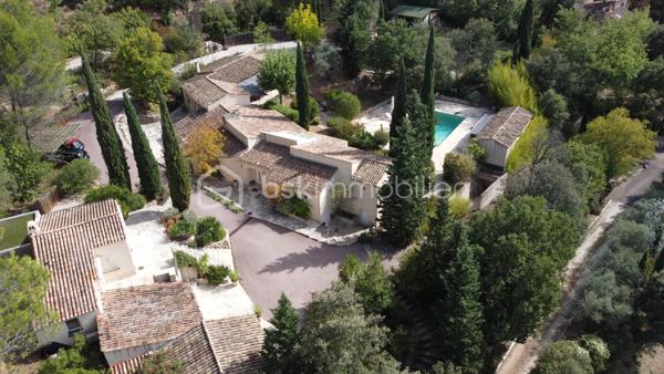 Propriete de 490 m²