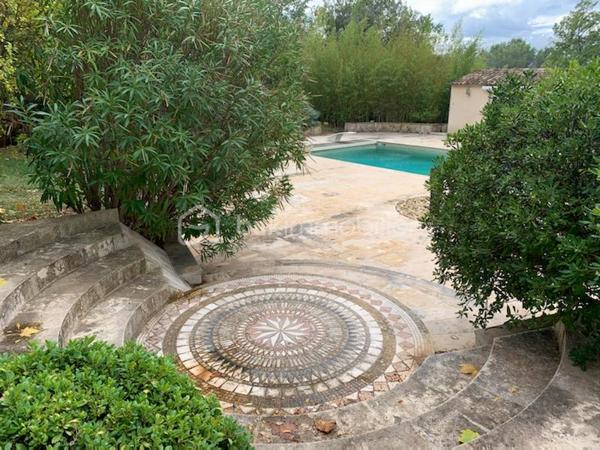 Propriete de 490 m²