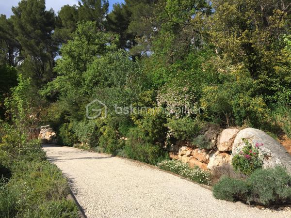 Propriete de 490 m²