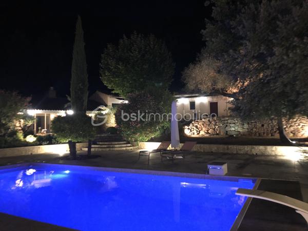 Propriete de 490 m²