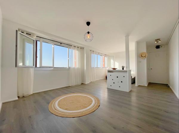 Versailles (78000) VERSAILLES PORCHEFONTAINE - 15min à pied des 2 GARES - APPARTEMENT 66m2 avec BALCON - VUE DEGAGEE - EXPOSITION