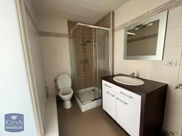 Appartement à louer 3 pièces 65.13m² Agen (47000)