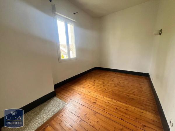 Appartement à louer 3 pièces 65.13m² Agen (47000)