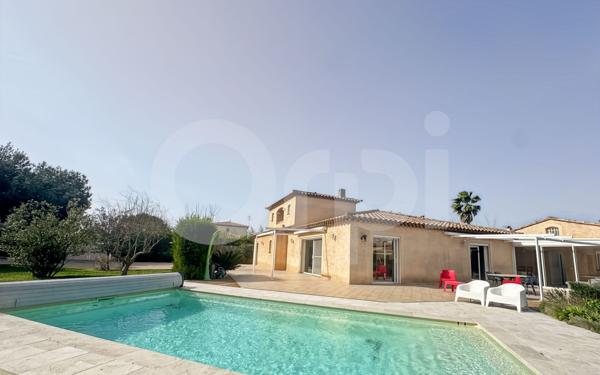 Maison à vendre    9 pièces •  La Crau