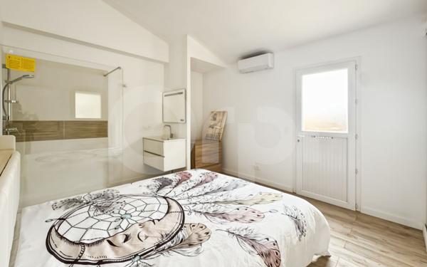 Maison à vendre    9 pièces •  La Crau