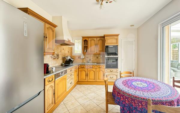 Maison à vendre    9 pièces •  La Crau