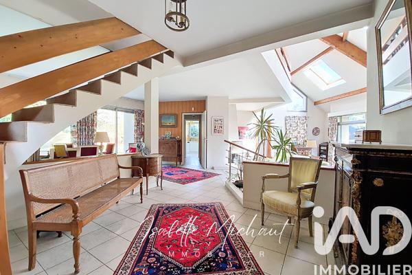 Maison à vendre 8 pièces 250 m² Louveciennes