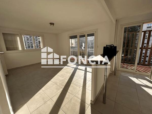 À vendre Appartement 4 pièces 79 m² - Marseille 13010