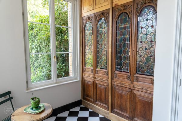 Maison bourgeoise avec jardin et garage - LISIEUX centre