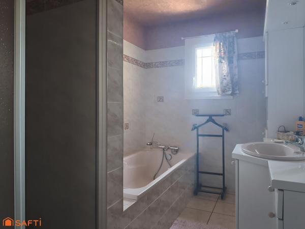 Maison 164 m², 6 pièces, 5 chambres